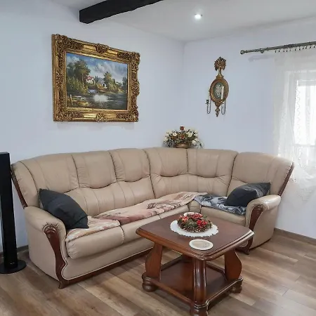 Pieninska Hawira Holiday home *