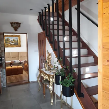 Pieninska Hawira Tatil Evi